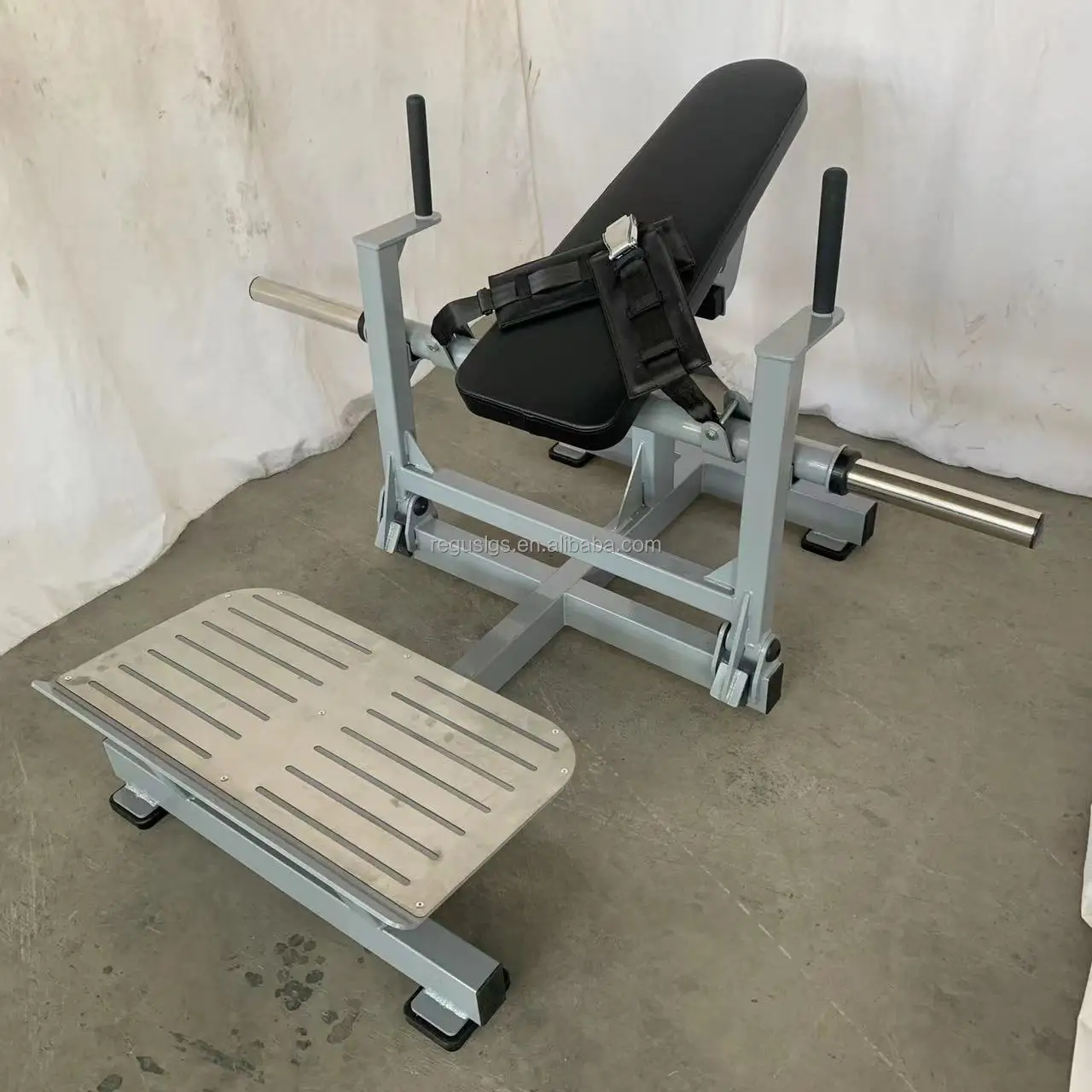 Home Gym Hip Thrust Machine - ホームコマーシャルスチールヒップスラストマシン プレートロード式筋力トレーニングジム機器 グルートビルダー ヒップトレーナー