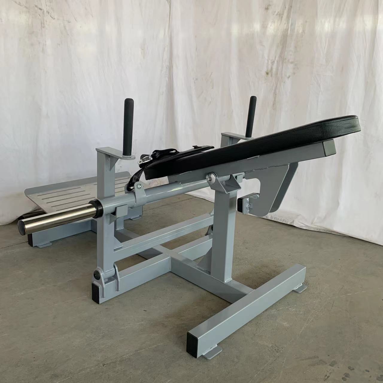 ホームコマーシャルスチールヒップスラストマシン プレートロー - Home Gym Hip Thrust Machine のレビューと価格